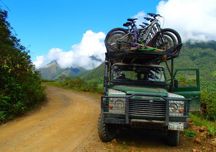 ride and river bolivia amazon mountain bike 11